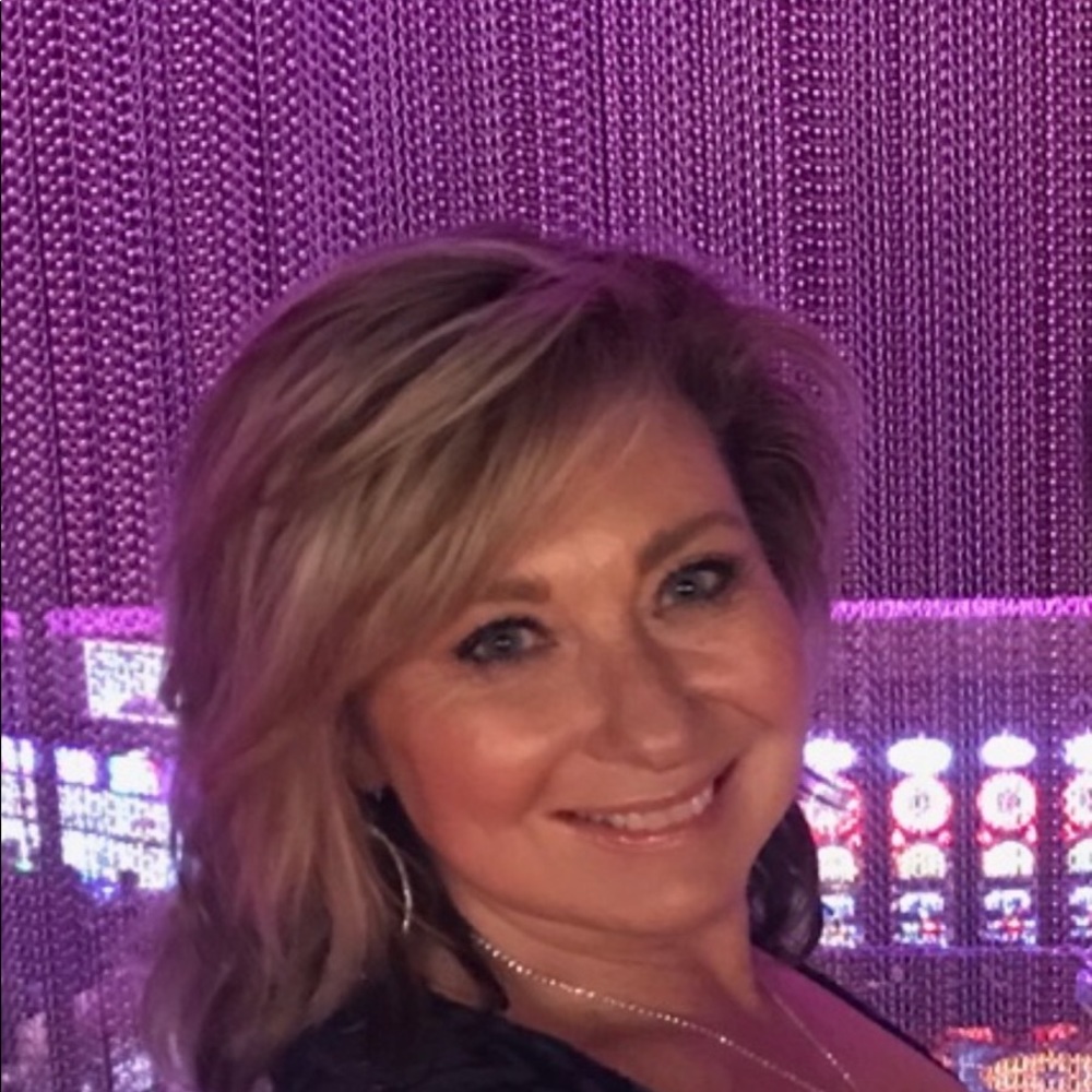 Meet your Posher, Nancy